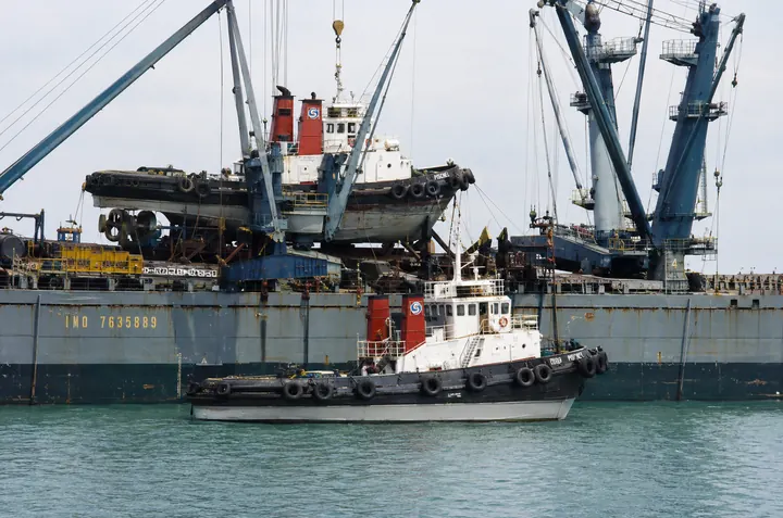 Schottel tugs Sea Leopard and Sea Cougar